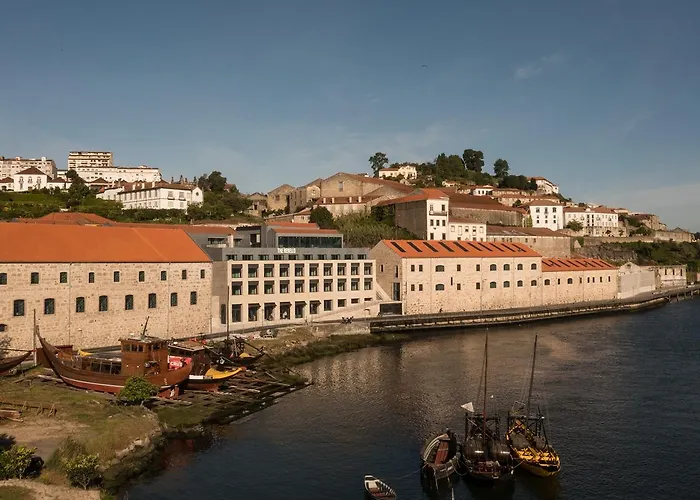 The Rebello & - Small Luxury Of The World Отель Вила-Нова-ди-Гая