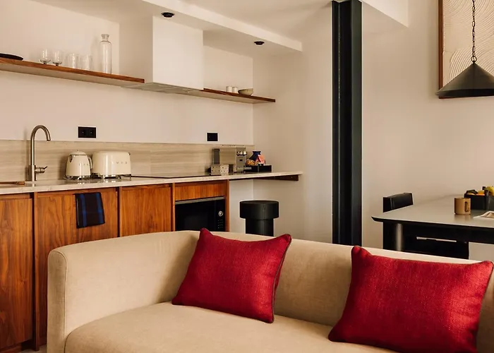 Отель The Rebello & - Small Luxury Of The World 5*